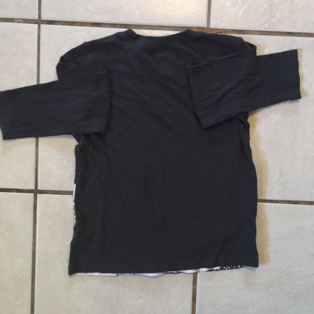 BOYS T-SHIRT - Picture 6 of 9
